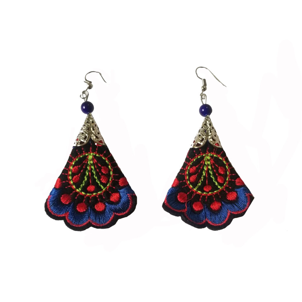 Black Peacock Earrings $10.00